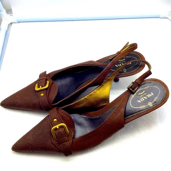 PRADA brown leather low heel strap pumps women’s size 39.5 - Picture 2 of 16